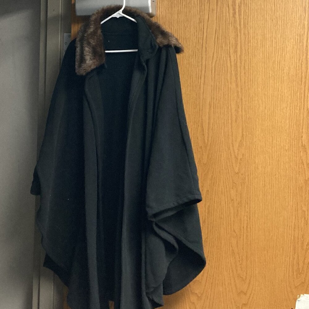 Black and faux fur cape